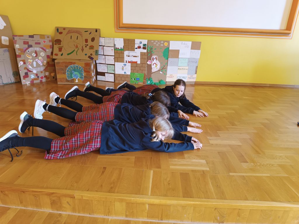 Zajęcia koła teatralnego wciąż zaskakują!