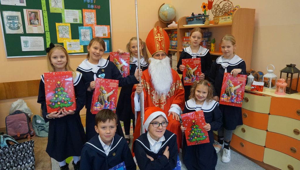 Odwiedziny Św. Mikołaja w naszej szkole